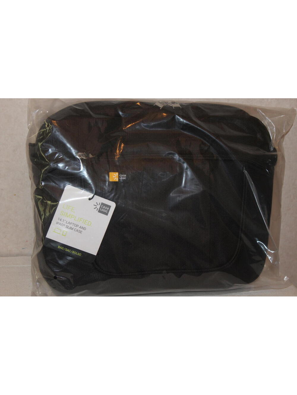 NEW Case Logic 14.1 Inch Laptop and IPad Slim Black Case - 3201576